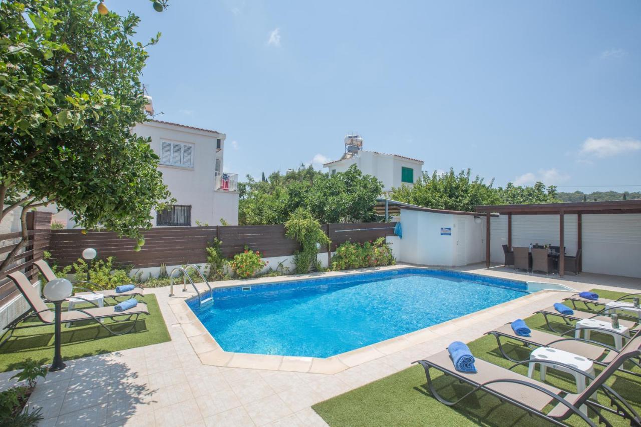 Villa Dionysos Protaras Exterior photo